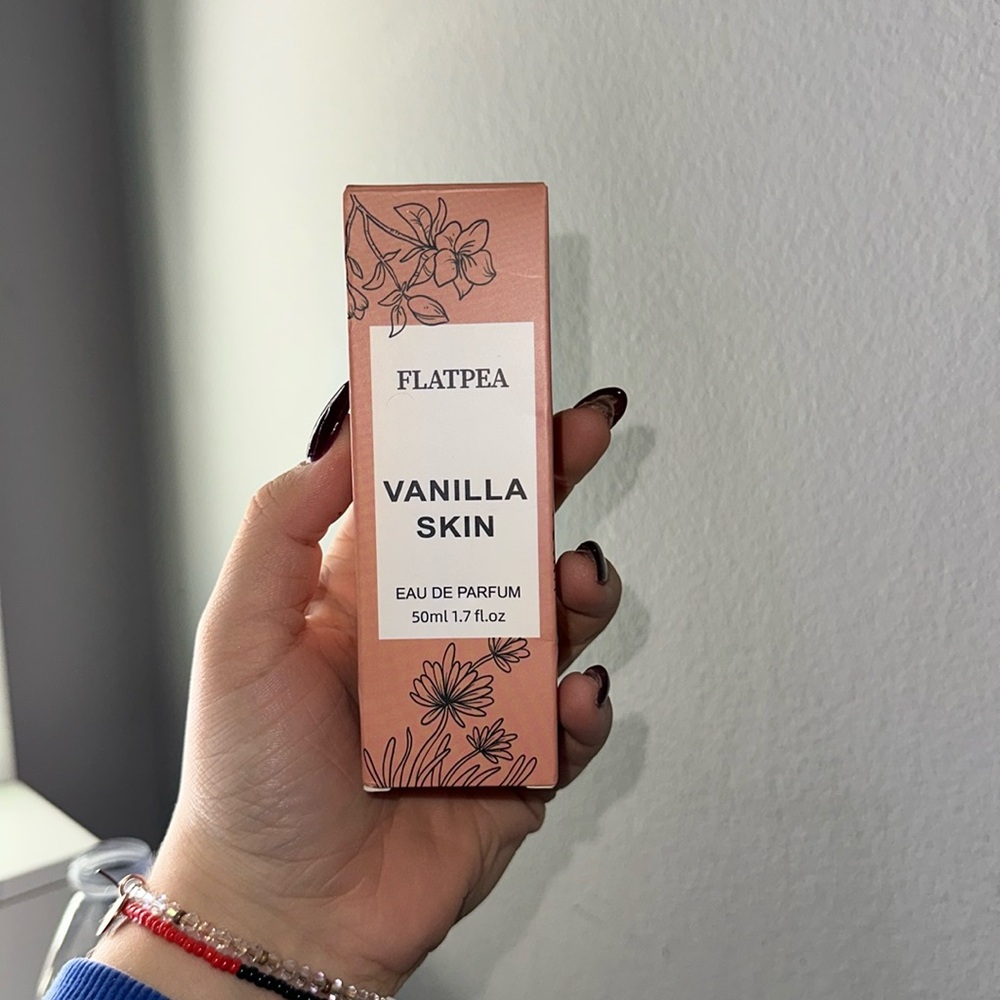 FLATPEA vanilla skin perfume